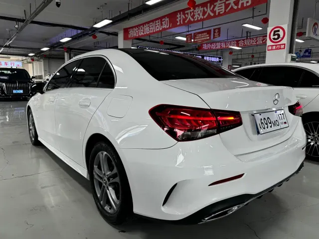 Mercedes-Benz A-Class — Фото автомобиля 4