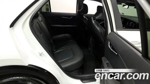 Kia Niro The All New Niro Signature — Фото автомобиля 12