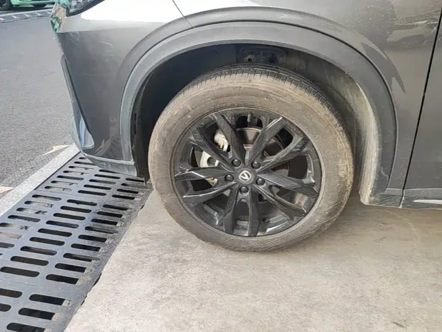 Changan X5 Plus — Фото автомобиля 22
