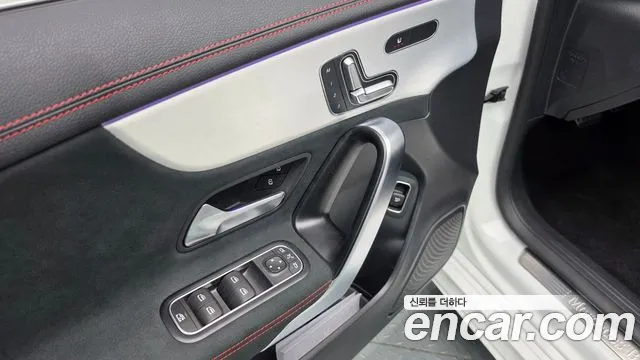 Mercedes-Benz CLA-Class — Фото автомобиля 20