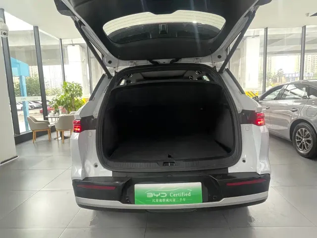 BYD Song Pro — Фото автомобиля 15