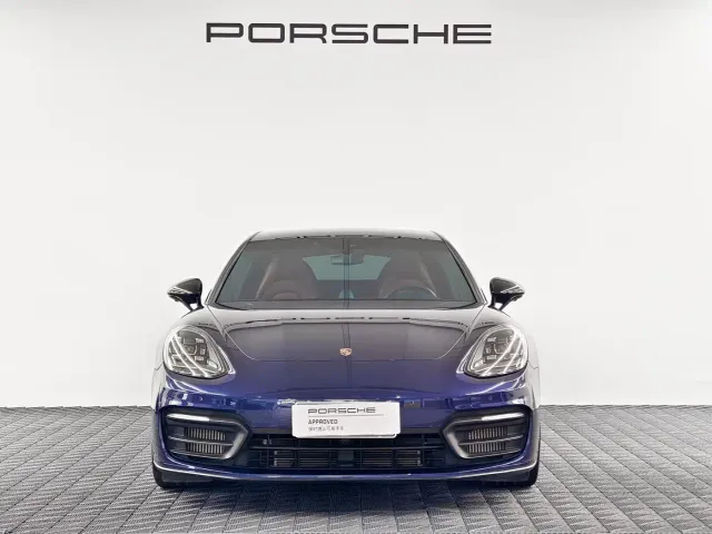 Porsche Panamera — Фото автомобиля 2