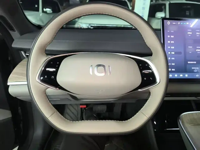 Changan Qiyuan A07 — Фото автомобиля 10