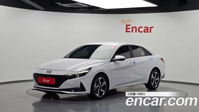 Фотография автомобиля — Hyundai AVANTE