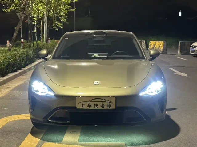 Xiaomi SU7 — Фото автомобиля 2