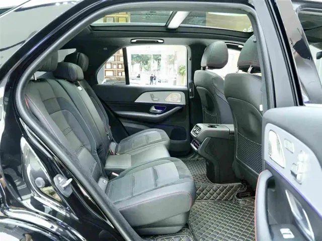 Mercedes-Benz GLE-Class AMG — Фото автомобиля 13