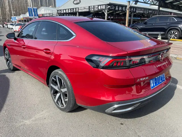 Volkswagen Lamando — Фото автомобиля 4