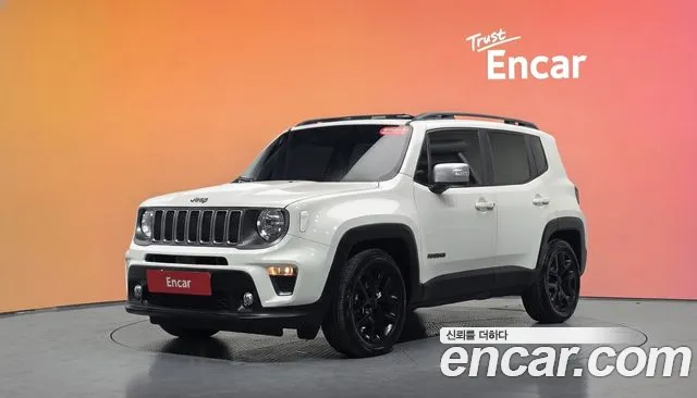Фотография автомобиля — Jeep Renegade