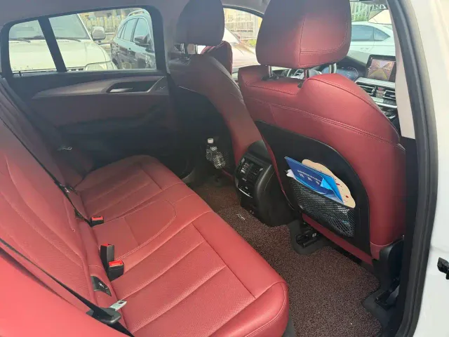 BMW X4 — Фото автомобиля 16