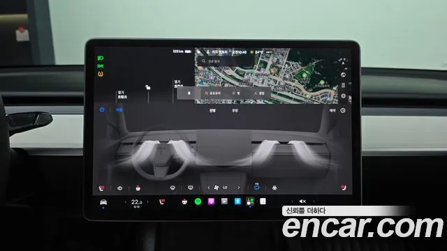 Tesla Model Y — Фото автомобиля 19