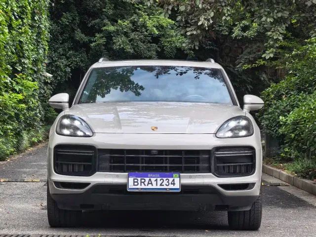 Porsche Cayenne — Фото автомобиля 2
