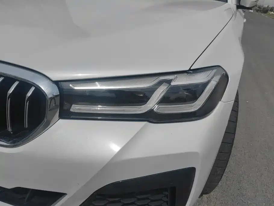 BMW BMW 5 Series New Energy 2022 Facelift 535Le M Sport Package — Фото автомобиля 5