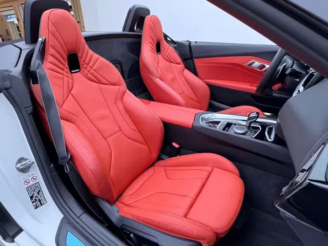 BMW Z4 — Фото автомобиля 10