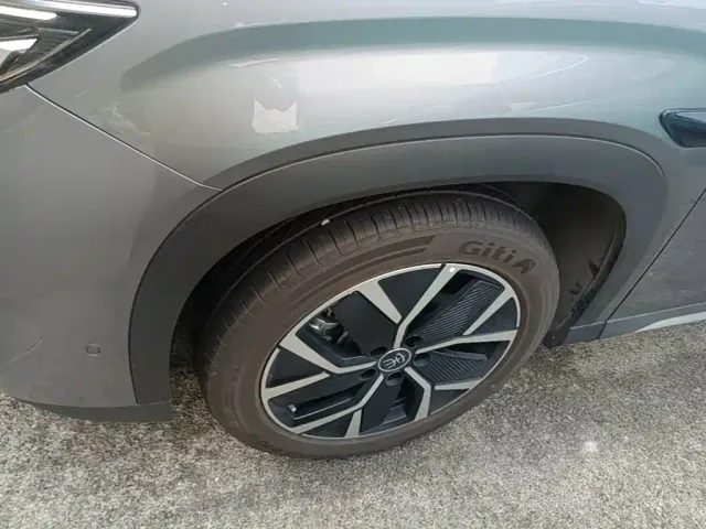 BYD Song L DM-i — Фото автомобиля 22