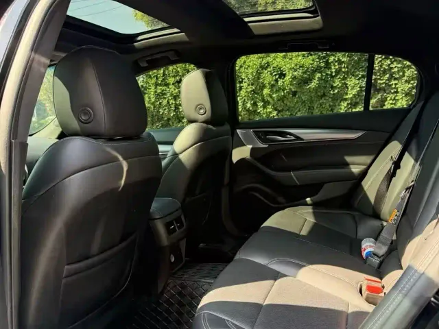 Cadillac CT5 — Фото автомобиля 4