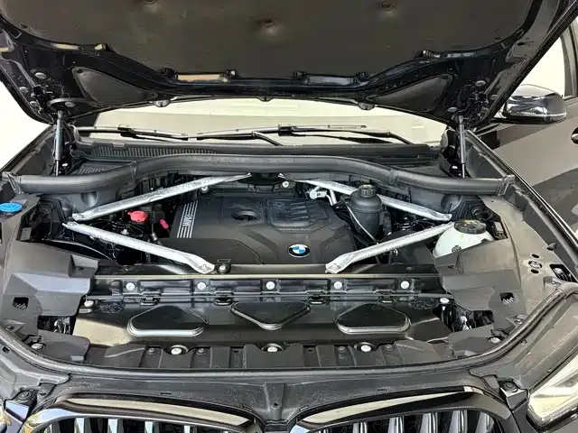 BMW X6 — Фото автомобиля 16