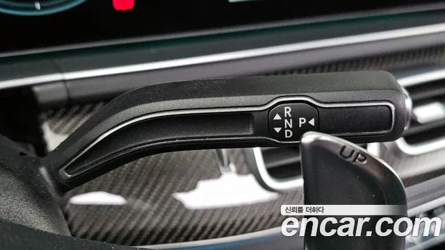 Mercedes-Benz GLE-Class — Фото автомобиля 9