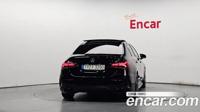 Mercedes-Benz A-Class — Фото автомобиля 4