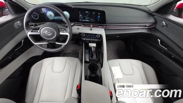 Hyundai Avante CN7 — Фото автомобиля 10