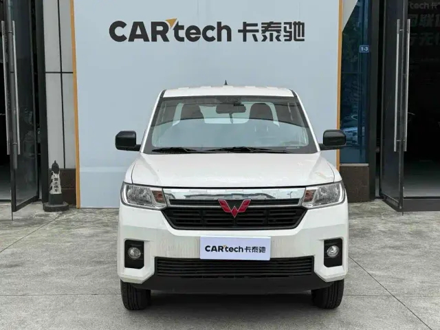 Wuling Zhengcheng — Фото автомобиля 2