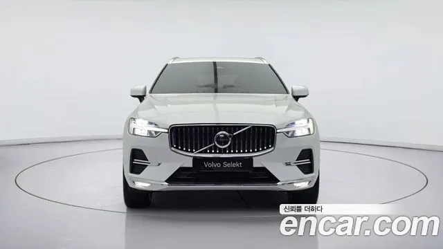 Volvo XC60 2nd Gen — Фото автомобиля 2