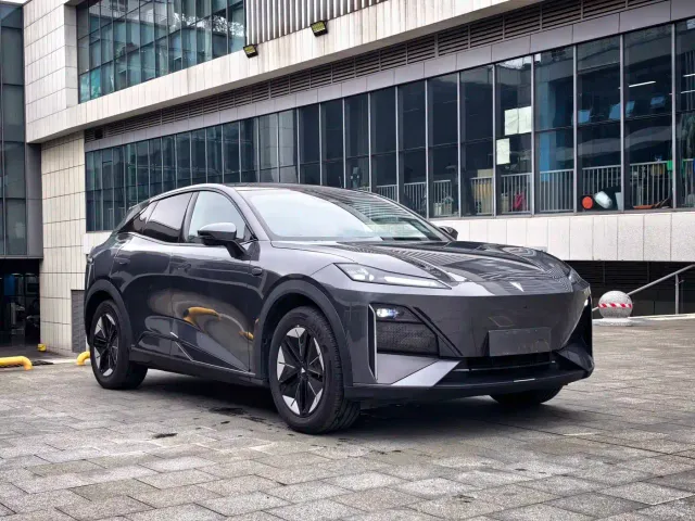 Deepal S07 — Фото автомобиля 3