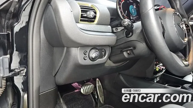 Mini Clubman — Фото автомобиля 12