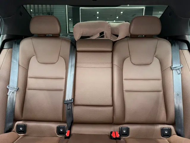 Volvo S60 — Фото автомобиля 9