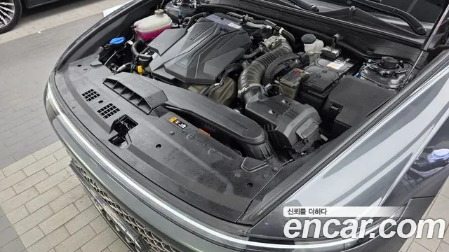 Hyundai Grandeur Grandeur (GN7) 3.5 Бензин 4WD — Фото автомобиля 6