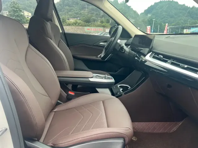 BMW X1 — Фото автомобиля 6