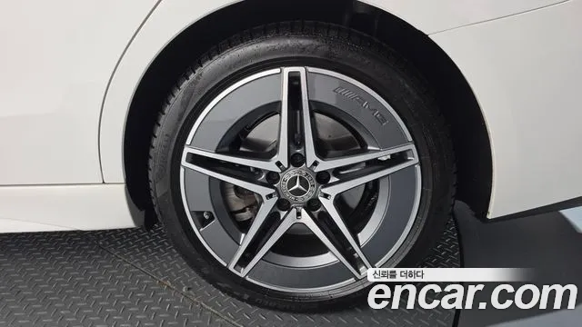 Mercedes-Benz C-Class — Фото автомобиля 21