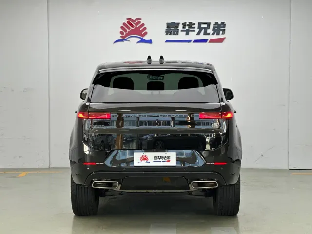 Land Rover Range Rover Sport — Фото автомобиля 9