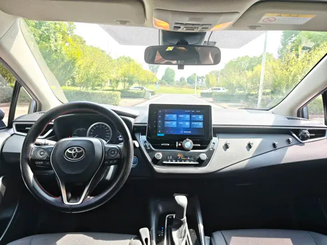 Toyota Corolla — Фото автомобиля 9