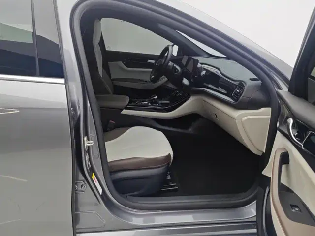 BYD Qin PLUS — Фото автомобиля 8