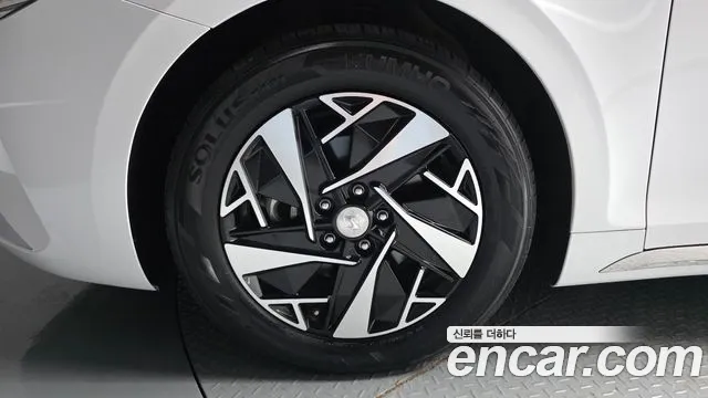 Hyundai Grandeur Grandeur (New) Hybrid — Фото автомобиля 5