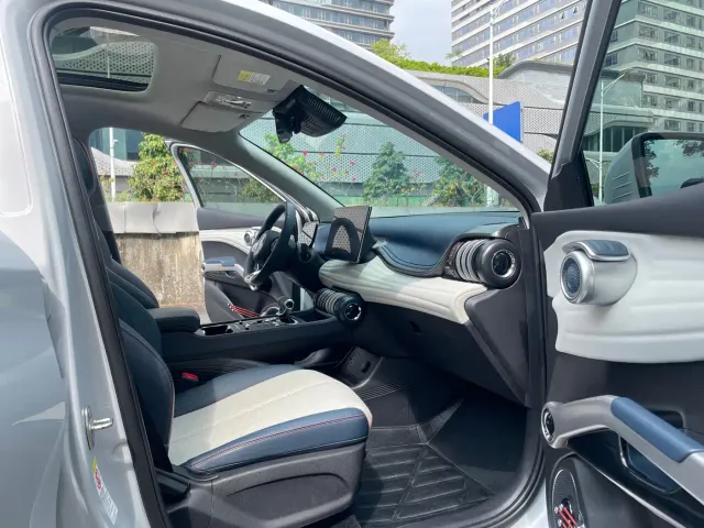 BYD Yuan PLUS — Фото автомобиля 11