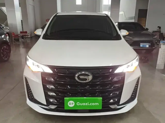 GAC Trumpchi M6 — Фото автомобиля 2