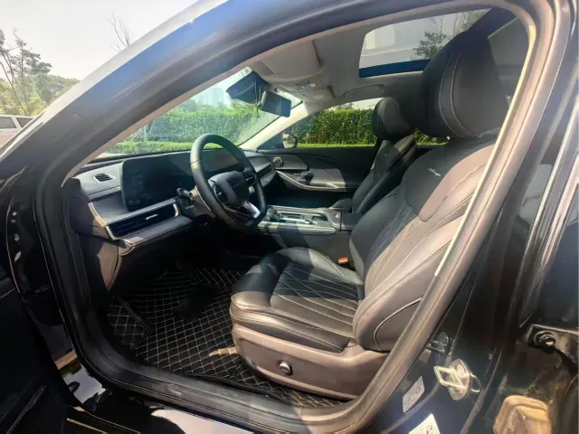 Chery Arrizo 8 — Фото автомобиля 7
