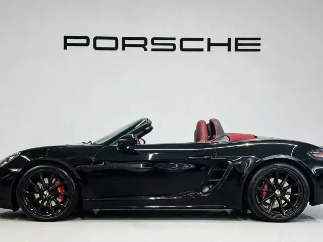 Porsche 718 — Фото автомобиля 3
