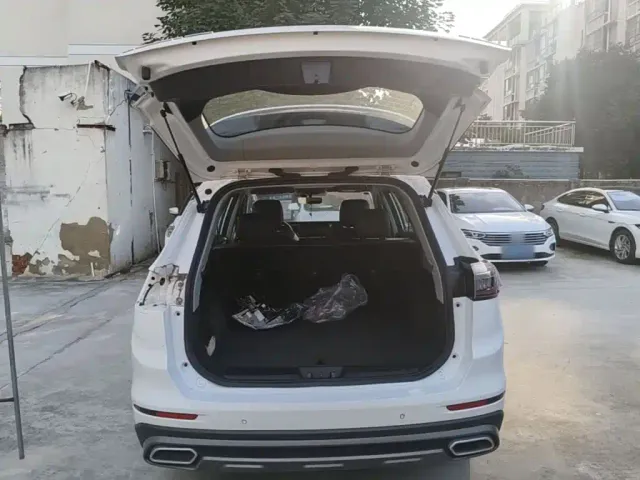 Chery Tiggo 8 PLUS Kunpeng e+ — Фото автомобиля 18
