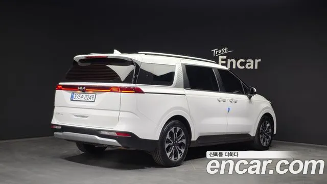 Kia Canival Carnival 4 поколение Дизель 9 мест Prestige — Фото автомобиля 2