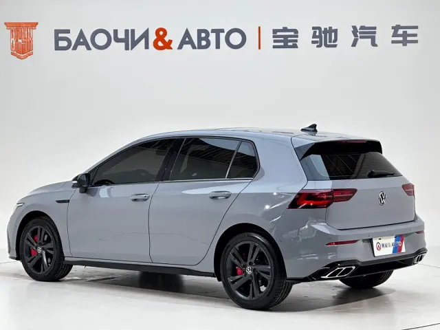Volkswagen Golf — Фото автомобиля 6