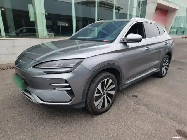 Фотография автомобиля — BYD Song PLUS