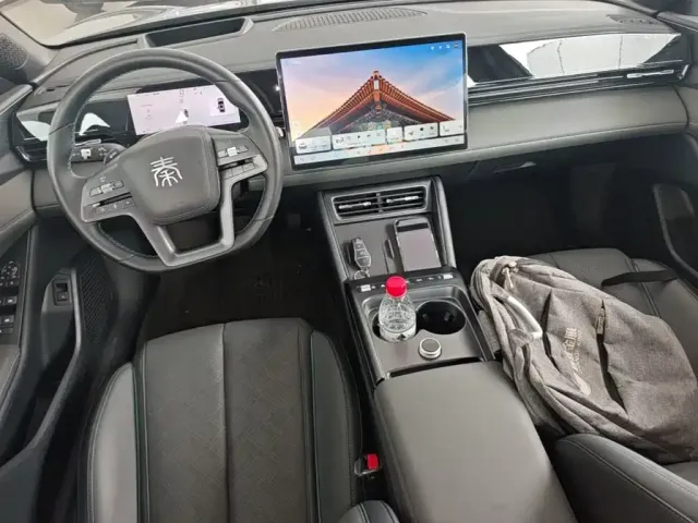 BYD Qin L 2025 EV 545KM Cloud Chariot Edition — Фото автомобиля 9