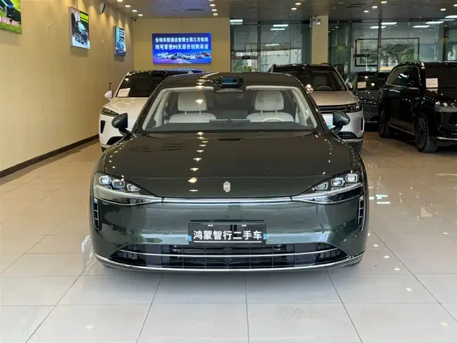 Stelato S9T — Фото автомобиля 2