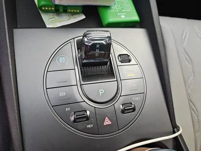 BYD Seal 06 — Фото автомобиля 10