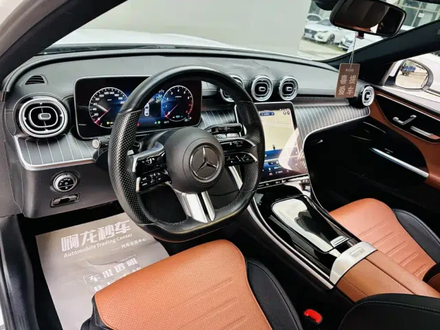 Mercedes-Benz C-Class — Фото автомобиля 9