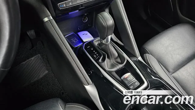Renault-KoreaSamsung QM6 Новый QM6 2.0 LPe RE Signature 2WD — Фото автомобиля 9