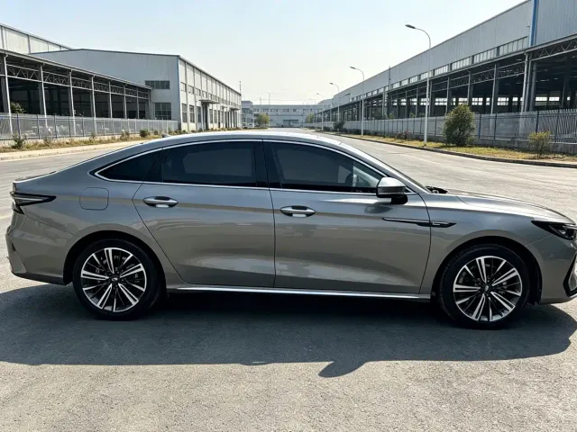 Chery Arrizo 8 — Фото автомобиля 8