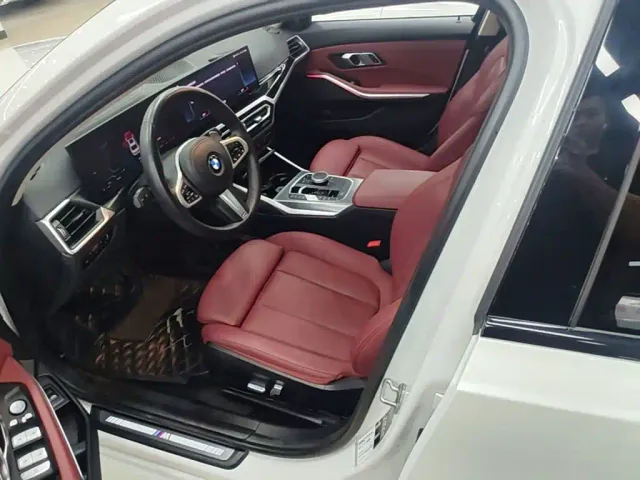 BMW 3 Series — Фото автомобиля 14